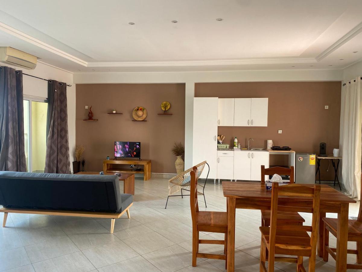 L'Oasis Guesthouse Cotonou Dış mekan fotoğraf