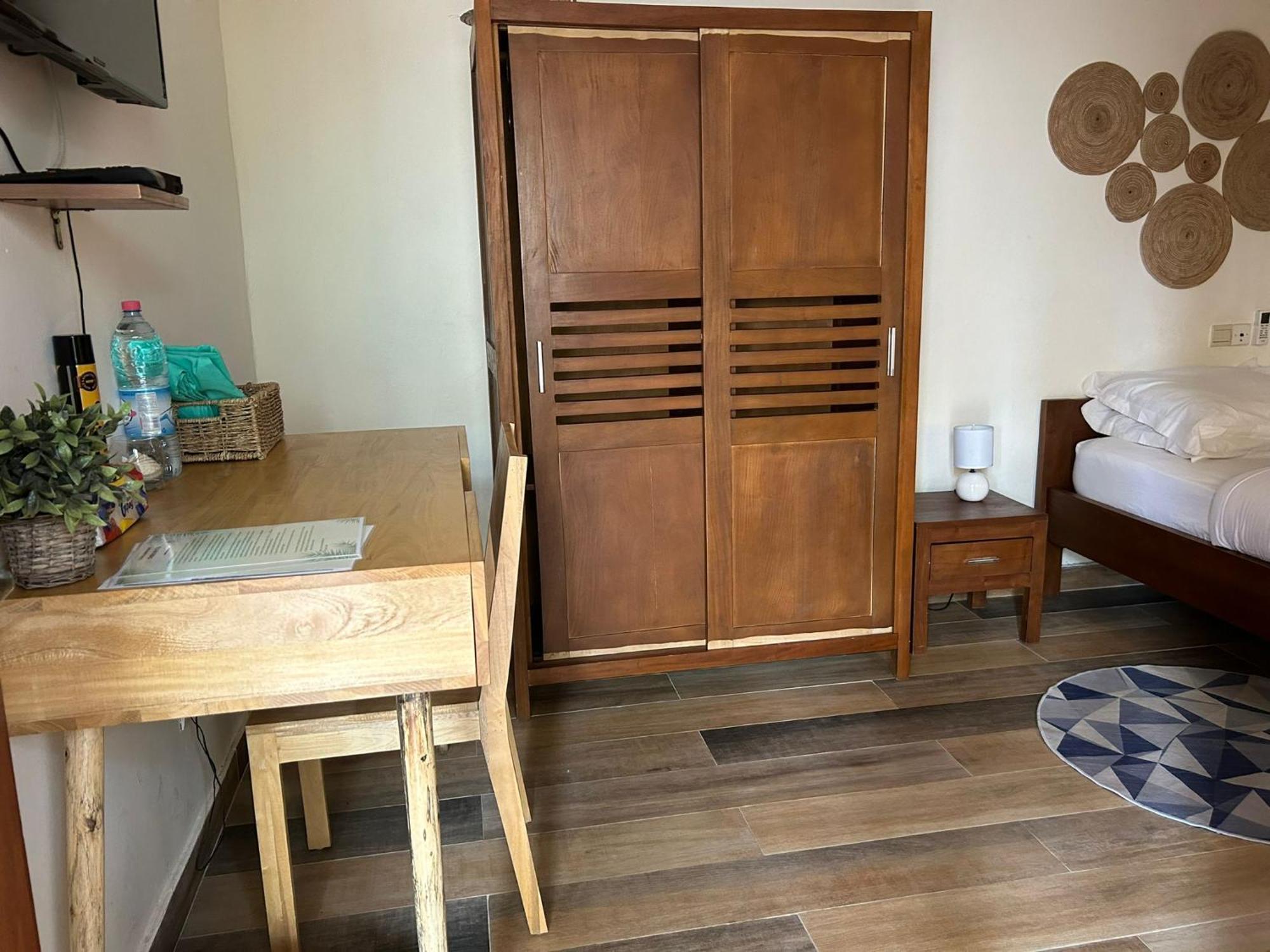 L'Oasis Guesthouse Cotonou Dış mekan fotoğraf