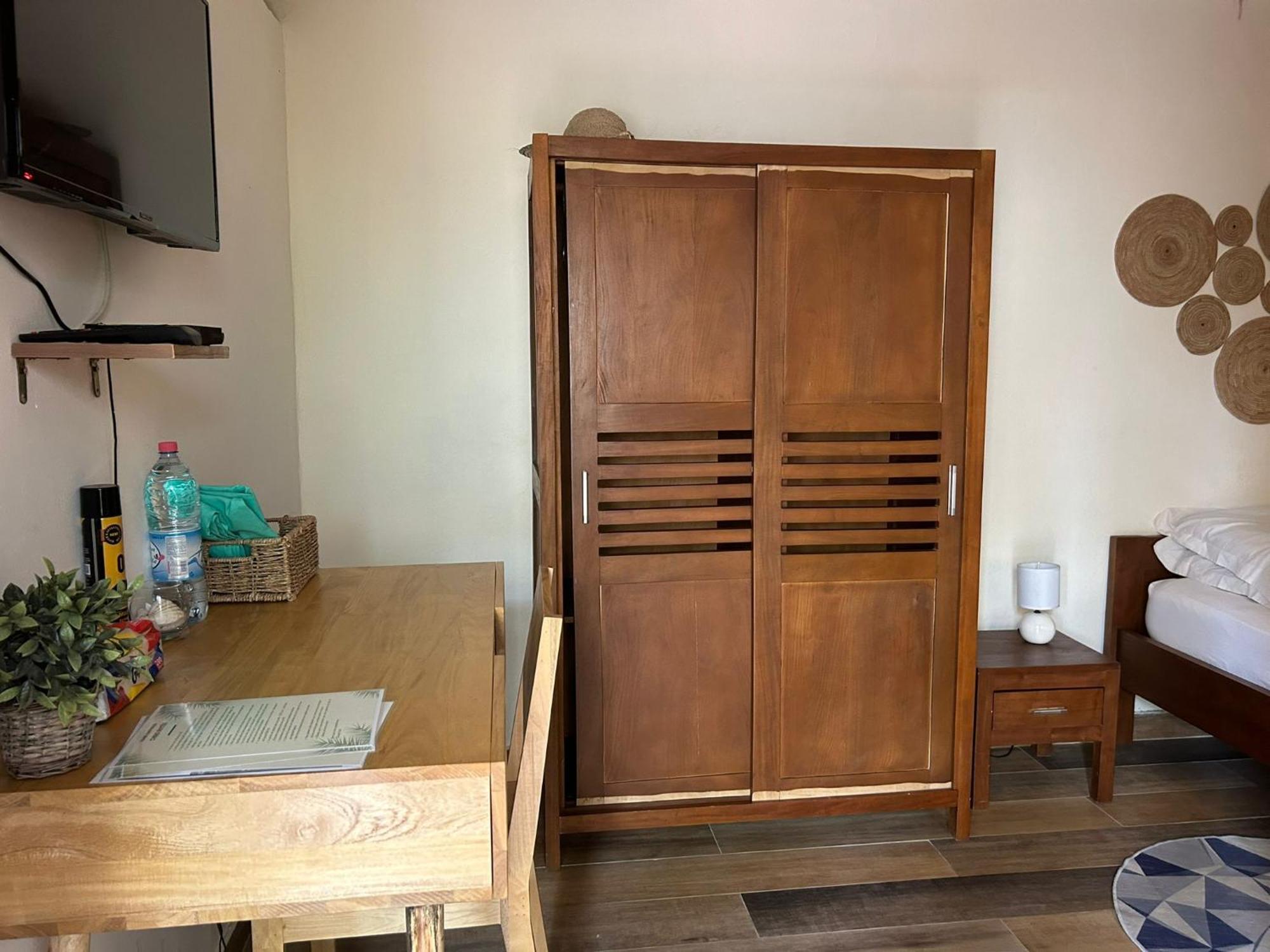 L'Oasis Guesthouse Cotonou Dış mekan fotoğraf