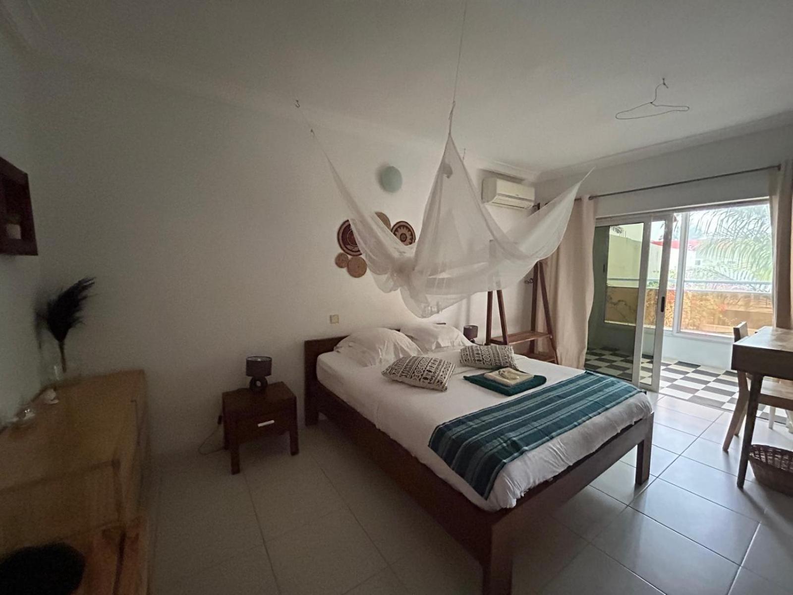 L'Oasis Guesthouse Cotonou Dış mekan fotoğraf