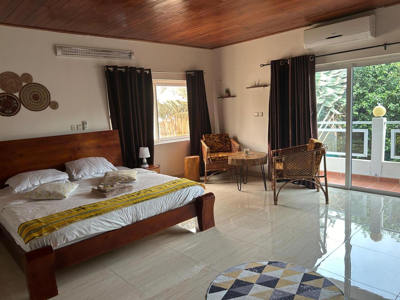 L'Oasis Guesthouse Cotonou Dış mekan fotoğraf